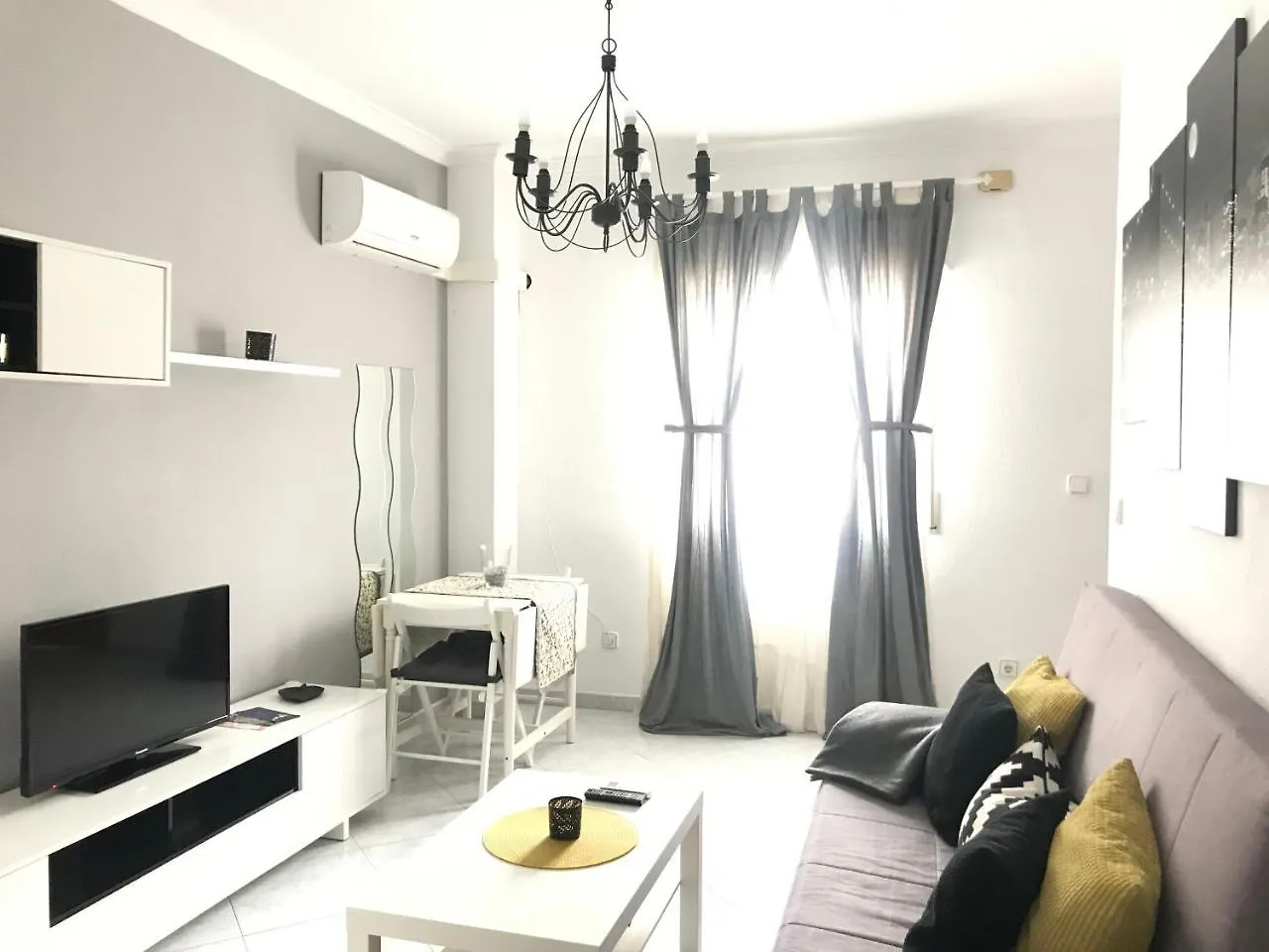 Apartamento Conocedores Apartment Jerez de la Frontera Spain